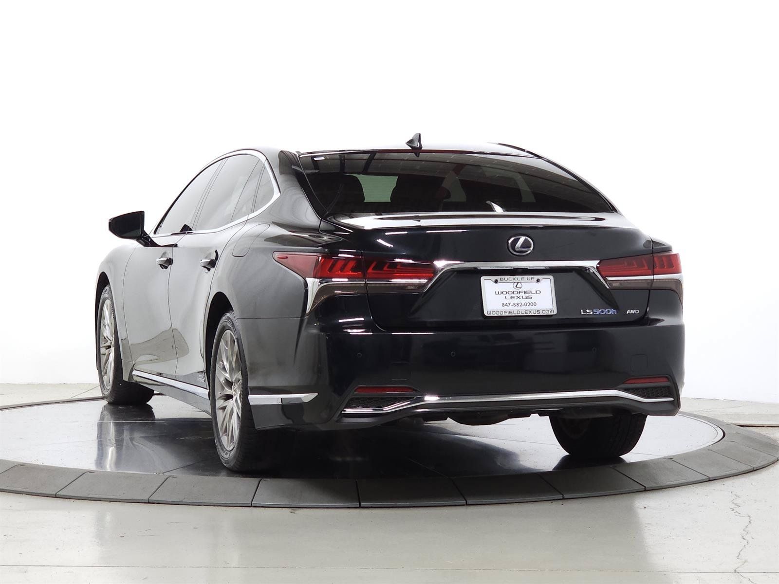 Used 2019 Lexus LS 500h AWD w/ Accessory Package (Z1) image 6