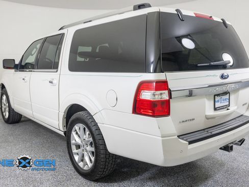 Used 2017 Ford Expedition EL Limited w/ Equipment Group 301A AWD/4WD image 5