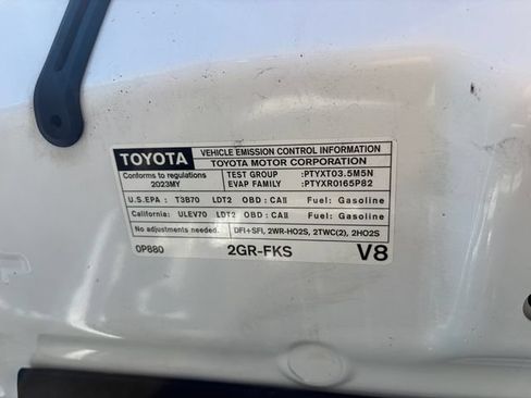 Certified 2023 Toyota Tacoma TRD Off-Road AWD/4WD image 10