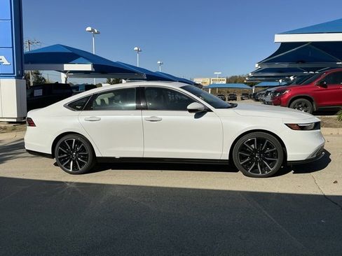 New 2025 Honda Accord Touring image 2