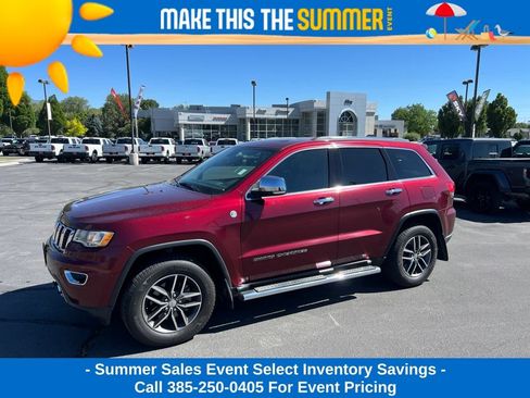 Used 2017 Jeep Grand Cherokee Limited AWD/4WD image 1