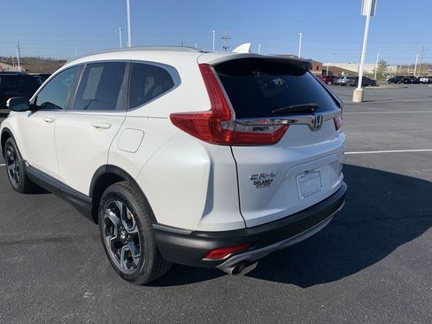 Used 2019 Honda CR-V Touring image 6