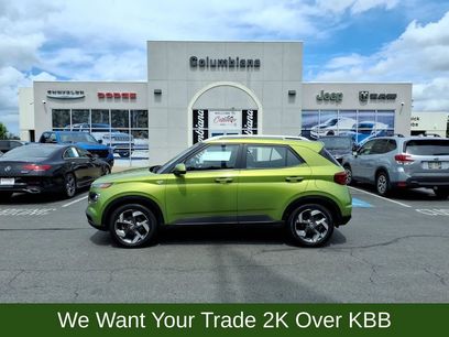 Used 2024 Hyundai Venue SEL