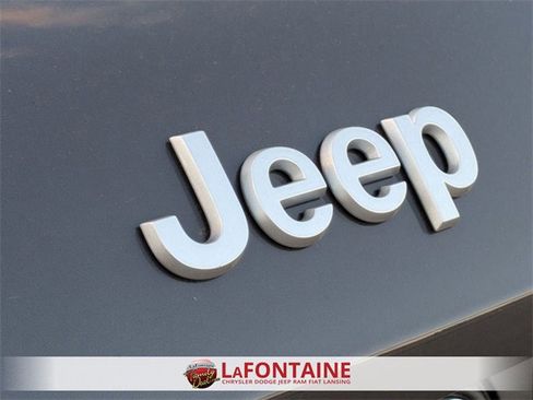 New 2025 Jeep Grand Cherokee L Laredo w/ Trailer Tow Package image 9