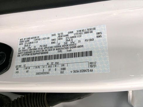 Used 2023 Ford F150 Lariat image 8