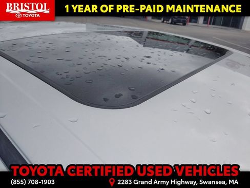 Certified 2022 Toyota Avalon Touring w/ Advanced Safety Package FWD image 9