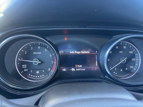 Used 2022 Buick Encore GX Essence w/ Safety Package II image 22