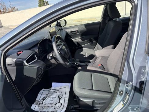 Used 2025 Toyota Corolla LE image 13