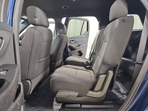 Certified 2023 Chevrolet Traverse LT w/ LPO, Floor Liner Package AWD/4WD image 21