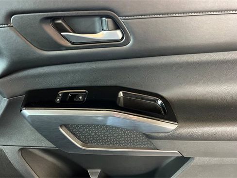 Used 2023 Nissan Pathfinder SL w/ SL Premium Package image 24