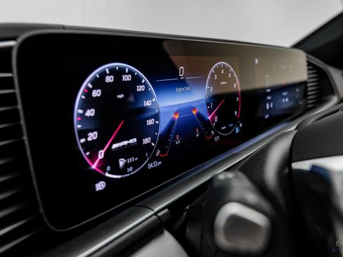 Used 2025 Mercedes-Benz GLE 53 AMG 4MATIC Coupe image 32