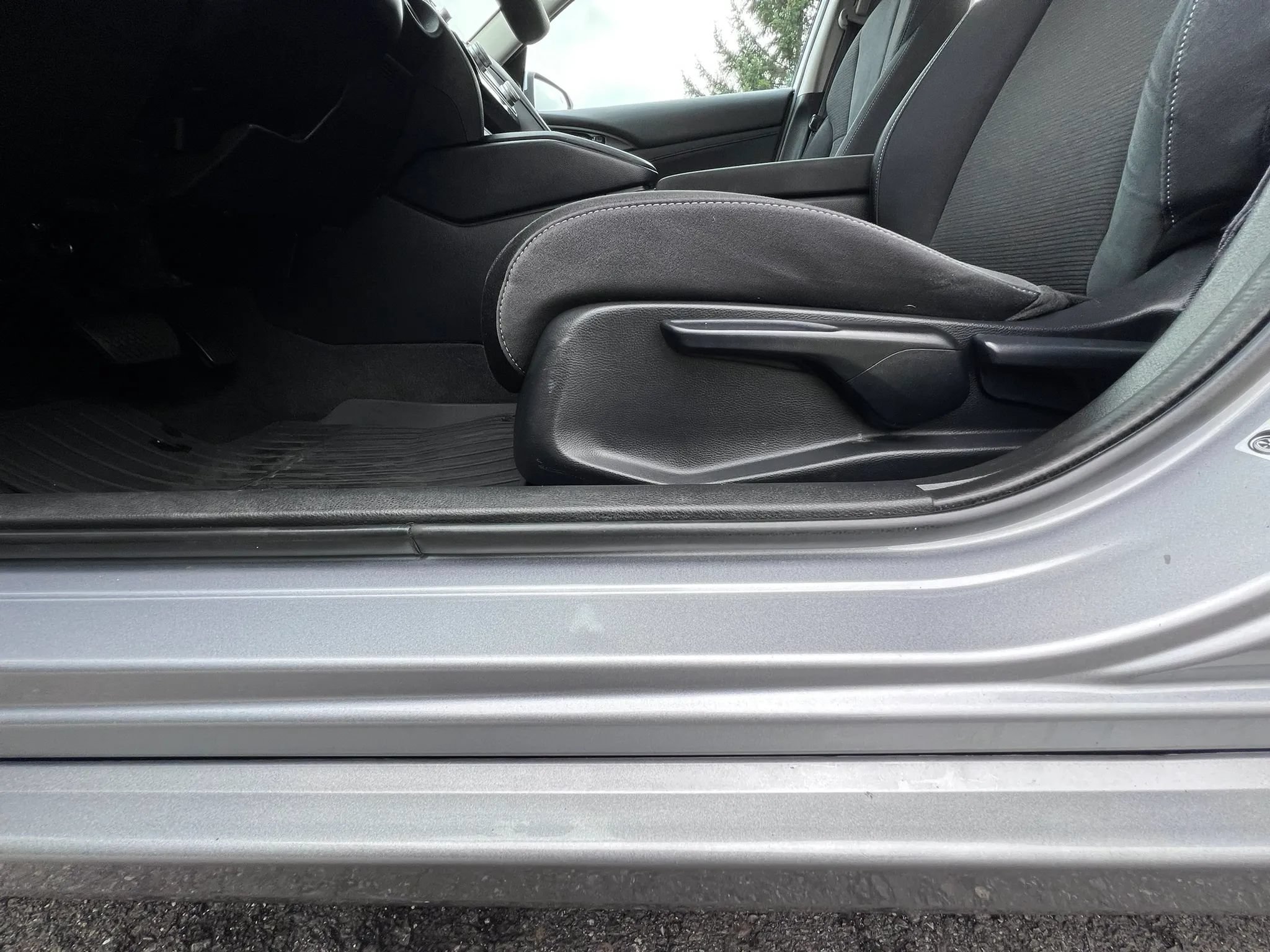 Used 2022 Honda Insight EX image 16