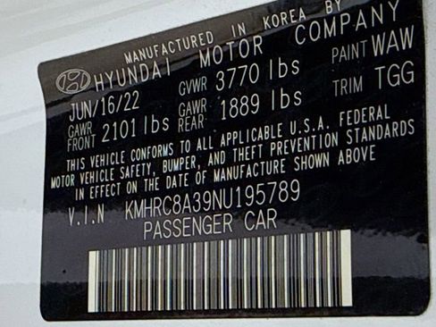 Used 2022 Hyundai Venue SEL FWD image 33