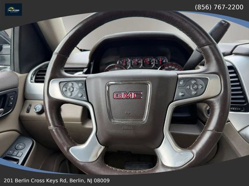 Used 2015 GMC Yukon XL SLT w/ Open Road Package AWD/4WD image 20