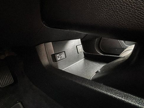 Used 2017 Honda Civic Touring image 22