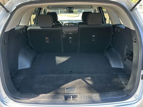 Used 2016 Kia Sorento LX image 9