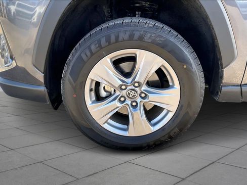 Used 2024 Toyota RAV4 XLE image 9