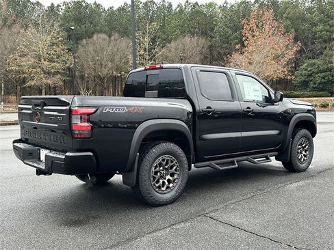 New 2026 Nissan Frontier PRO-4X w/ Pro-4x Convenience Package image 8