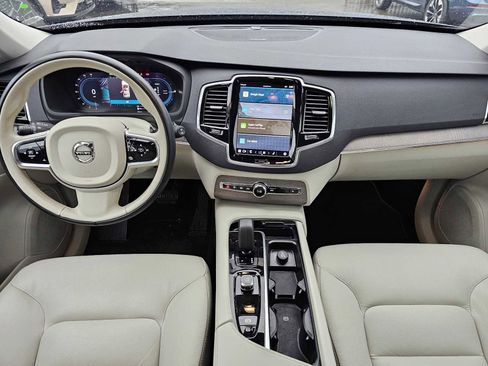 Certified 2023 Volvo XC90 T8 Plus image 22