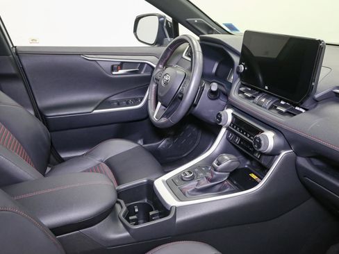 Used 2023 Toyota RAV4 XSE image 22