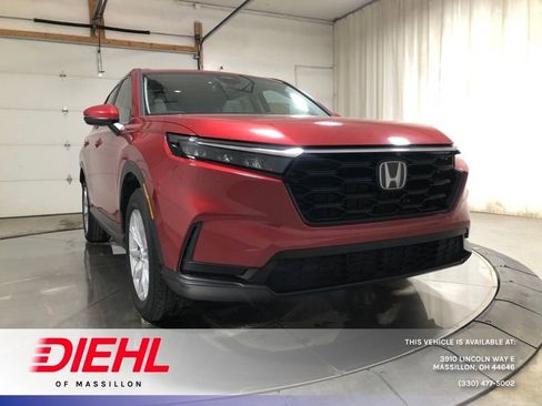 Used 2023 Honda CR-V EX image 1