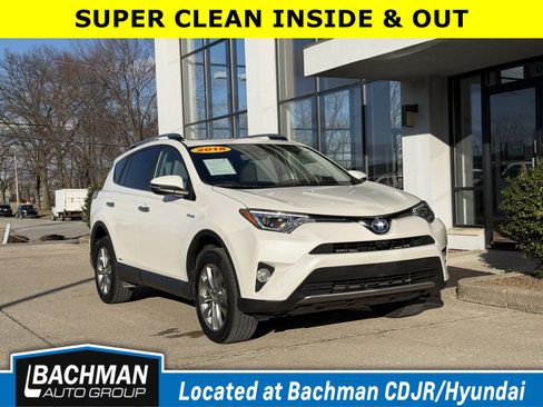 Used 2018 Toyota RAV4 Limited image 1