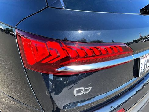 Used 2021 Audi Q7 3.0T Prestige w/ Prestige Package AWD/4WD image 28