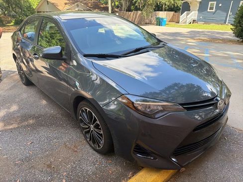 Used 2017 Toyota Corolla L FWD image 3