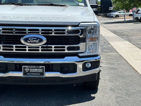 New 2025 Ford F350 XL w/ XL Chrome Package RWD image 11