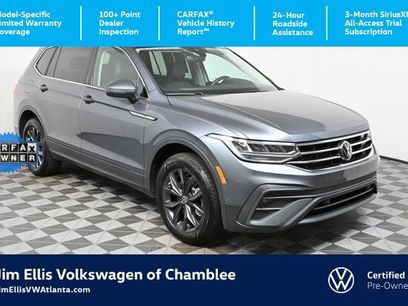 Certified 2024 Volkswagen Tiguan SE w/ Panoramic Sunroof Package