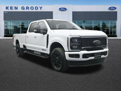 New 2026 Ford F350 XLT w/ XLT Premium Package AWD/4WD image 1