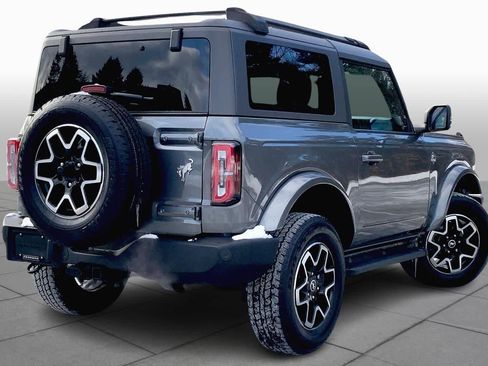 Used 2022 Ford Bronco Outer Banks image 11