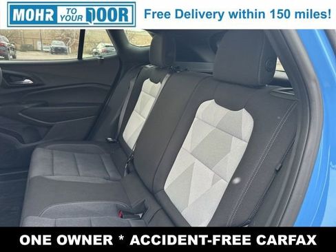 Used 2024 Chevrolet Trax RS w/ Sunroof Package image 27