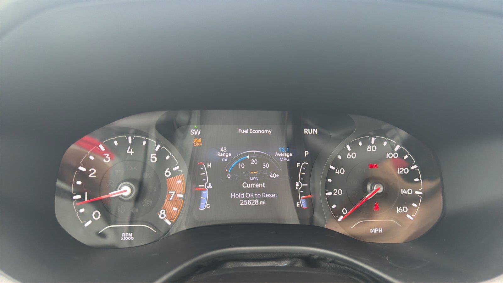 Used 2023 Jeep Compass Latitude AWD/4WD image 13