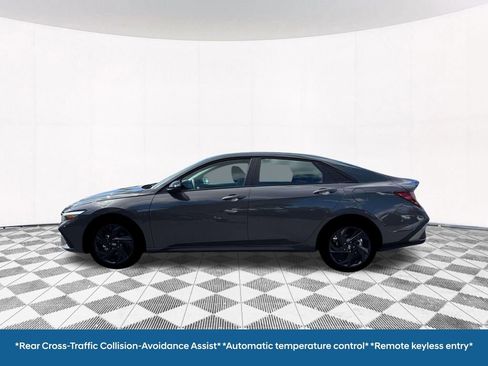 New 2026 Hyundai Elantra Sport image 4