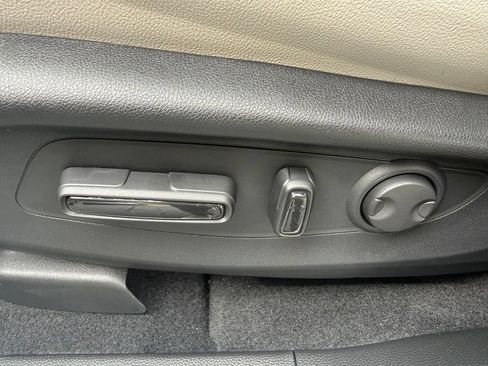 New 2026 Honda CR-V EX-L image 10