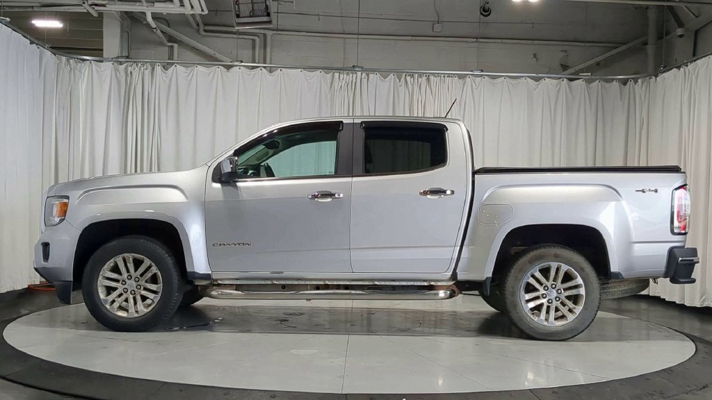 Used 2017 GMC Canyon SLT w/ Driver Alert Package AWD/4WD image 6