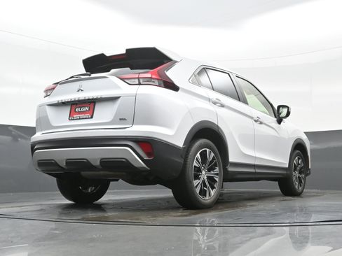 Used 2022 Mitsubishi Eclipse Cross SEL AWD/4WD image 31