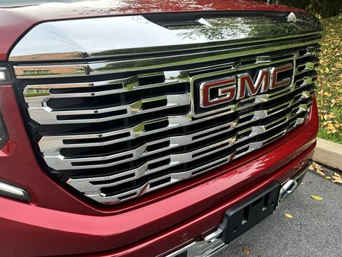 Used 2022 GMC Sierra 1500 Denali w/ Denali Reserve Package AWD/4WD image 77