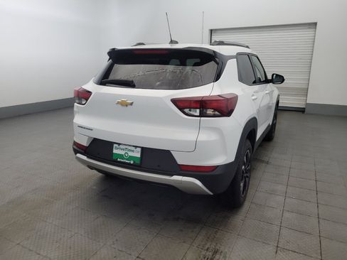 Used 2022 Chevrolet TrailBlazer LT w/ Convenience Package FWD image 7