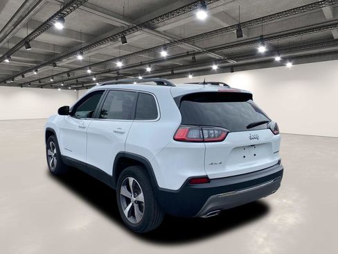 Used 2022 Jeep Cherokee Limited w/ Mopar Interior Package image 5