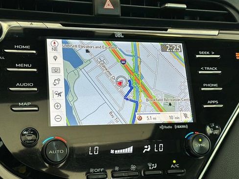Used 2018 Toyota Camry XLE w/ Driver Assist Package FWD image 21