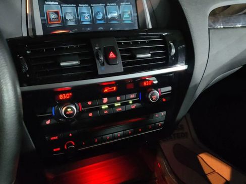 Used 2017 BMW X3 xDrive28i image 38