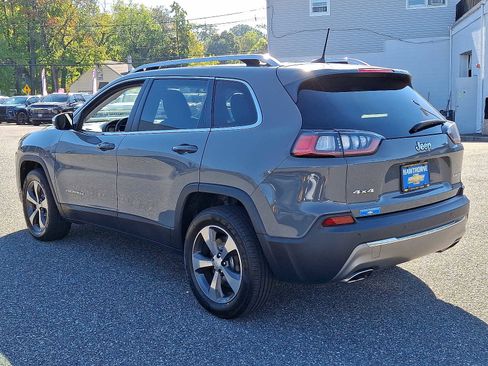 Used 2019 Jeep Cherokee Limited image 4