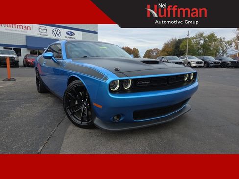Used 2019 Dodge Challenger R/T Scat Pack w/ T/A Package image 1
