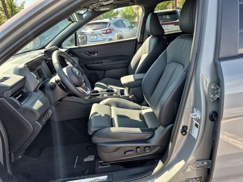 Used 2026 Subaru Outback Touring XT w/ Touring Package AWD/4WD image 16