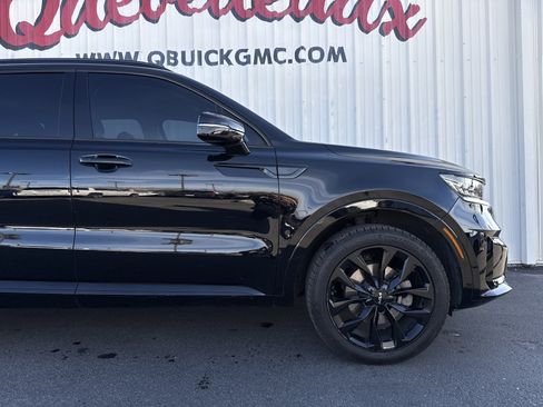 Used 2023 Kia Sorento SX image 17