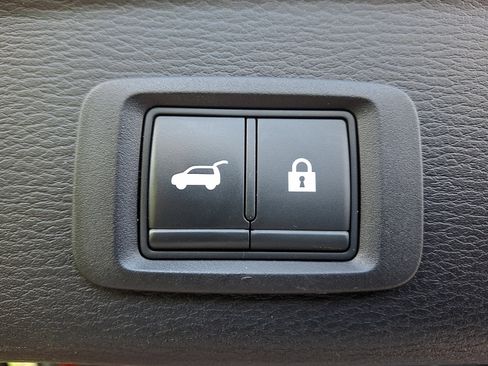 Used 2022 Mitsubishi Outlander SEL AWD/4WD image 30