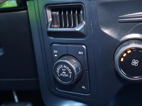 Used 2024 Ford F150 STX image 26