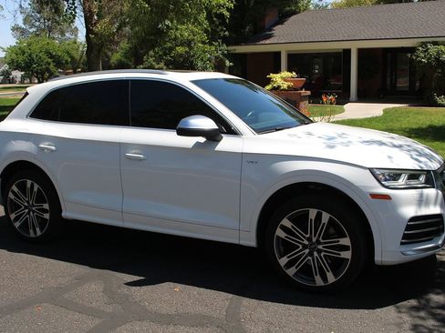 Used 2018 Audi SQ5 Prestige w/ Prestige Package AWD/4WD image 71